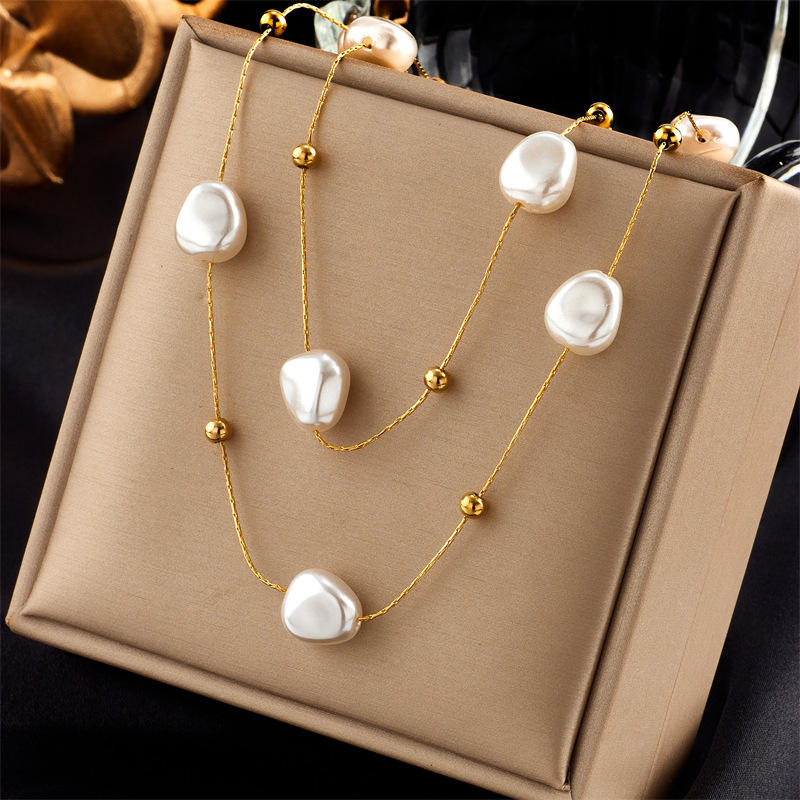 Baroque Pearl Necklace